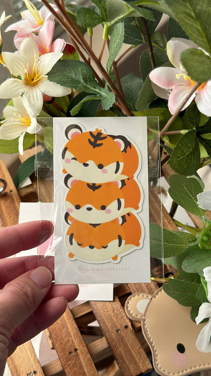 Orangefarbener Tiger-Stapel-Tsum-Tsum-Stil | Mondneujahr 2022 Klarer Vinyl-Aufkleber